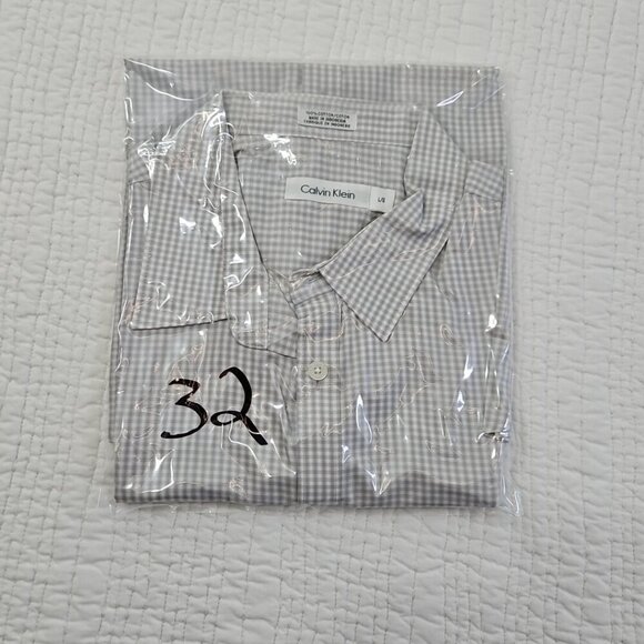 Calvin Klein Two Pocket Shirt Men's L Grey & White Checked Short Sleeve EUC LN - Picture 14 of 14